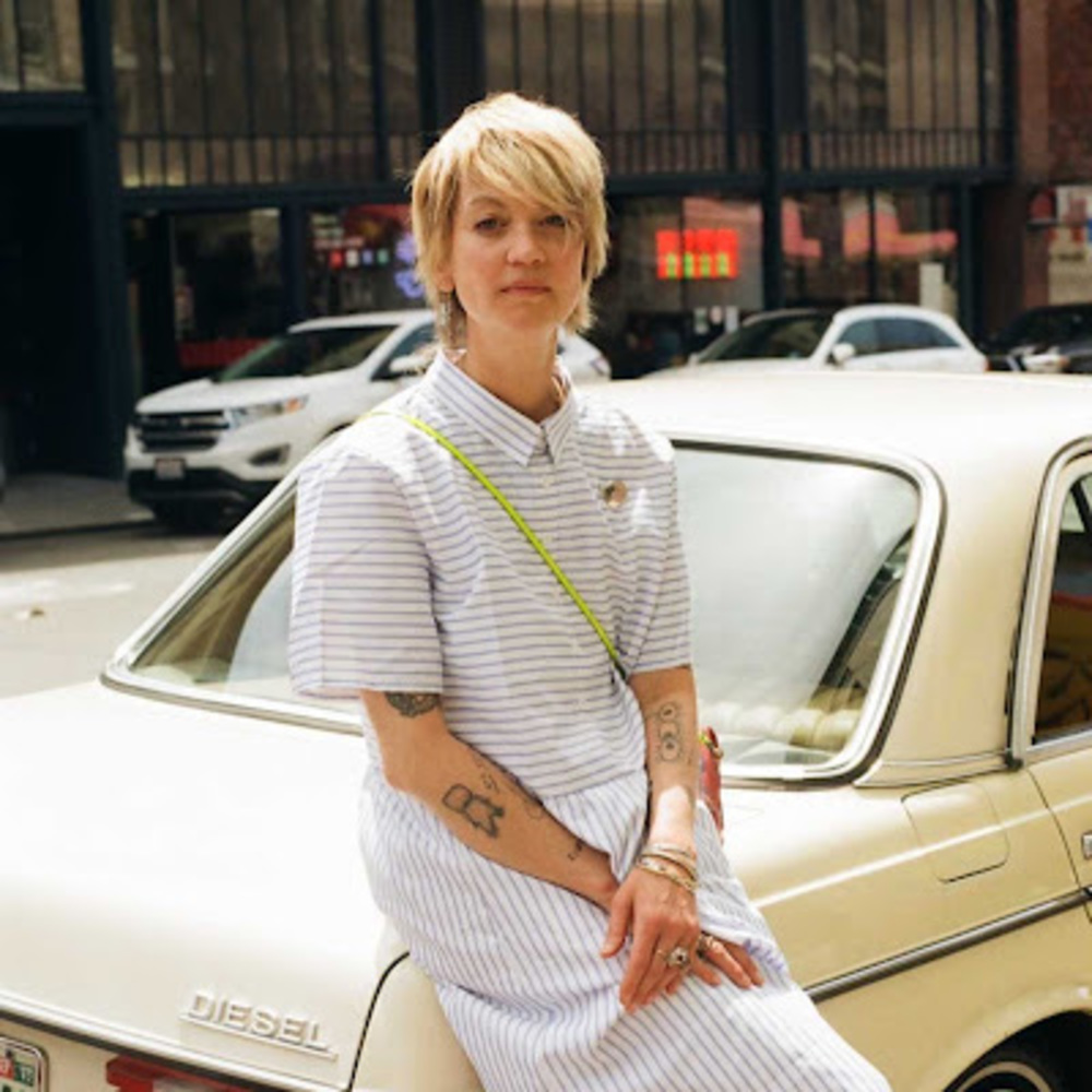 Meet your Posher, Laura sullivan